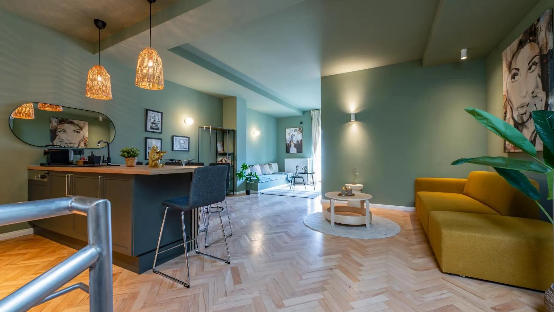 Budapest Central Sky Spa Penthouse