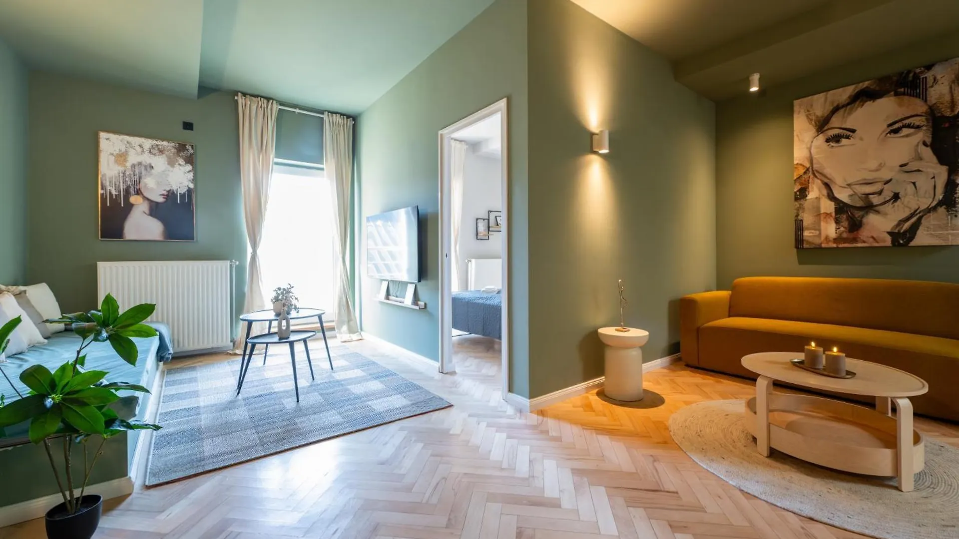 Budapest Central Sky Spa Penthouse Apartment
