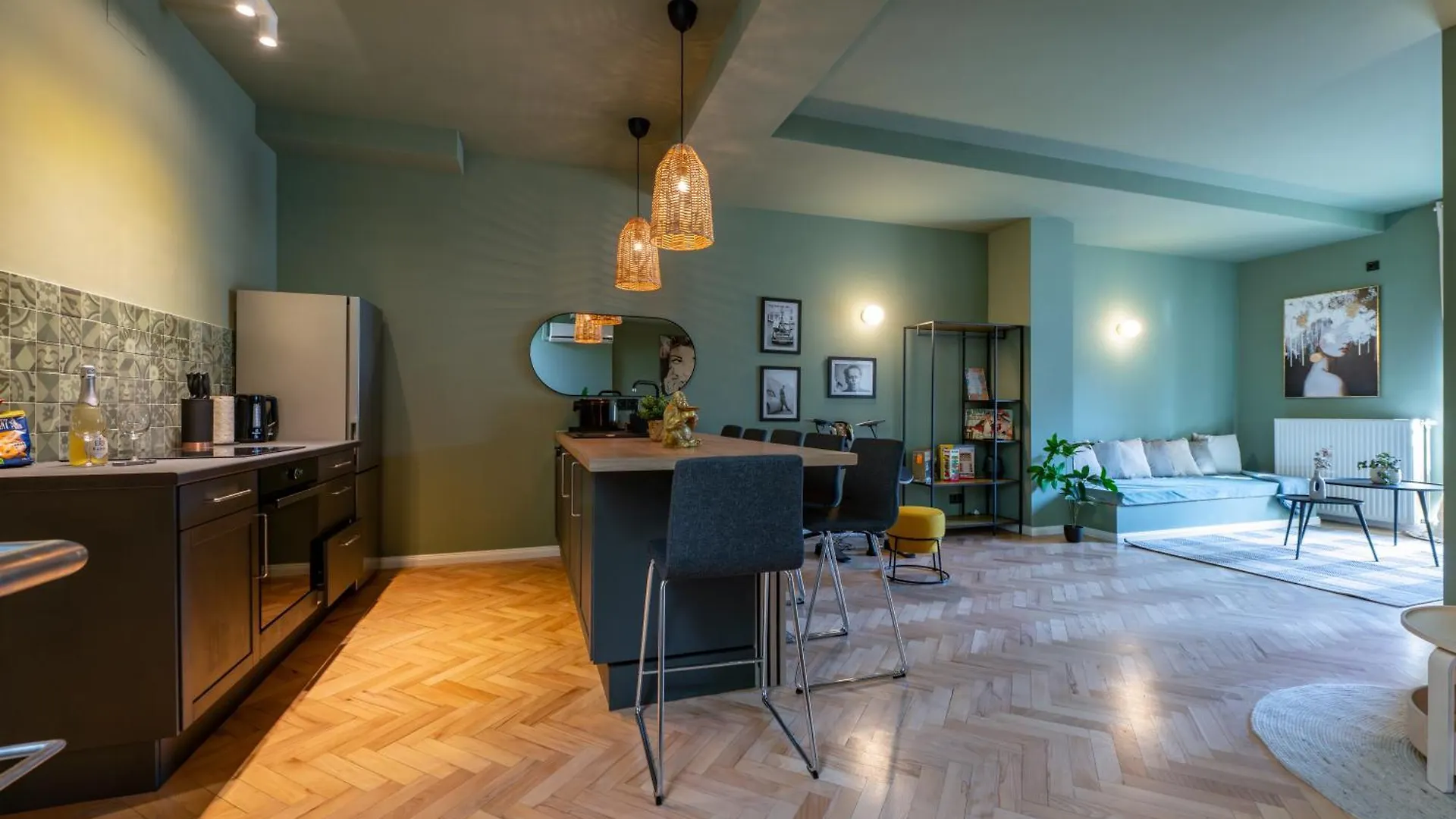 Apartment Budapest Central Sky Spa Penthouse