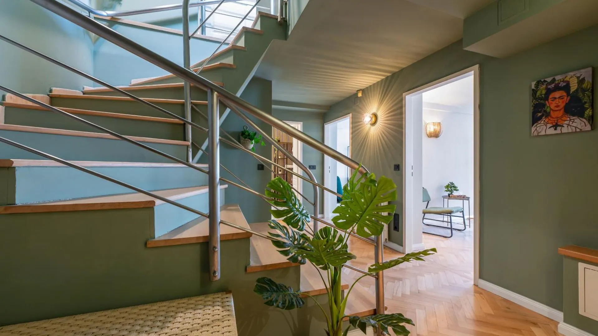 Budapest Central Sky Spa Penthouse Apartment